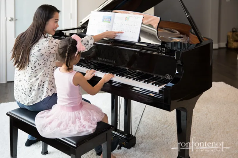 piano lessons Misaki Nishidate Music Lessons