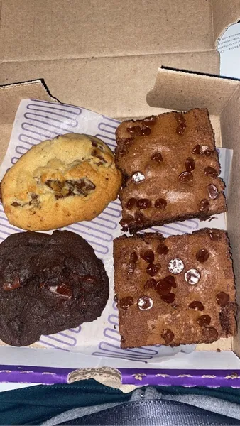 brownies Insomnia Cookies