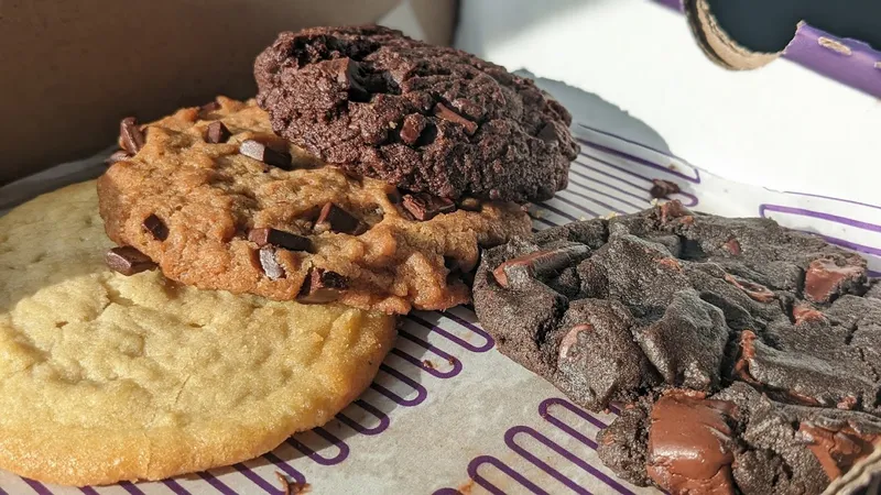 brownies Insomnia Cookies