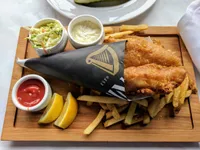 Best of 29 fish and chips in Chicago