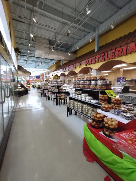 grocery stores El Rancho Supermercado in Greater Greenspoint