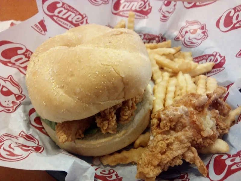 chicken sandwiches Raising Cane's Chicken Fingers in Montrose