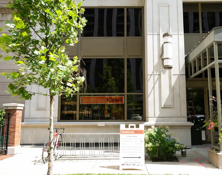 grocery stores South Loop Market - Prairie Ave in South Loop