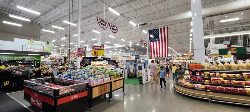 grocery stores H-E-B