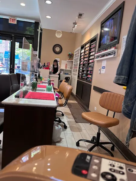 nail salons Ruby Nails in Chicago