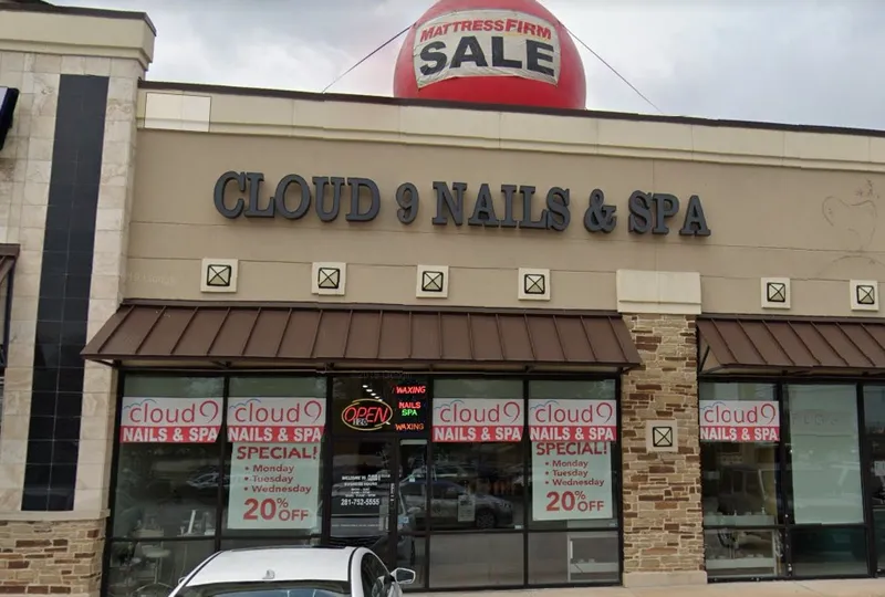 nail salons Cloud 9 Nails & Spa