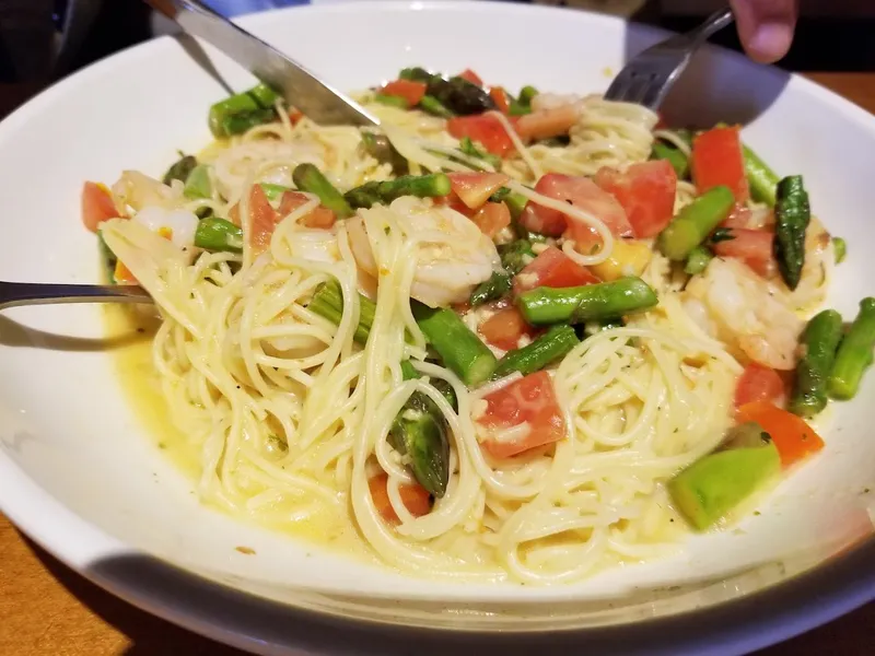 angel hair pasta Olive Garden Italian Restaurant