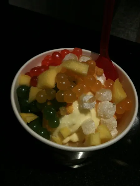 frozen yogurt Red Mango