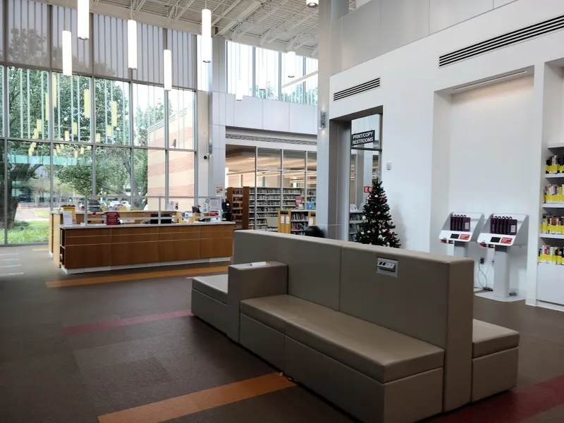 Robinson-Westchase Neighborhood Library