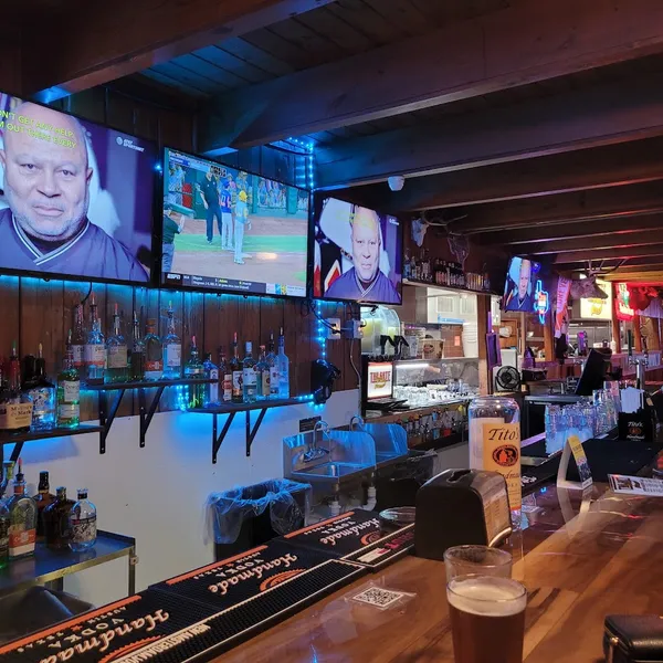 sports bars Texas Tailgate