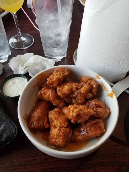 buffalo wings Wings and Rings