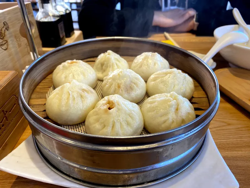 pork buns Bao Shi Yi