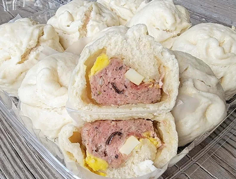 pork buns T P Banh Bao