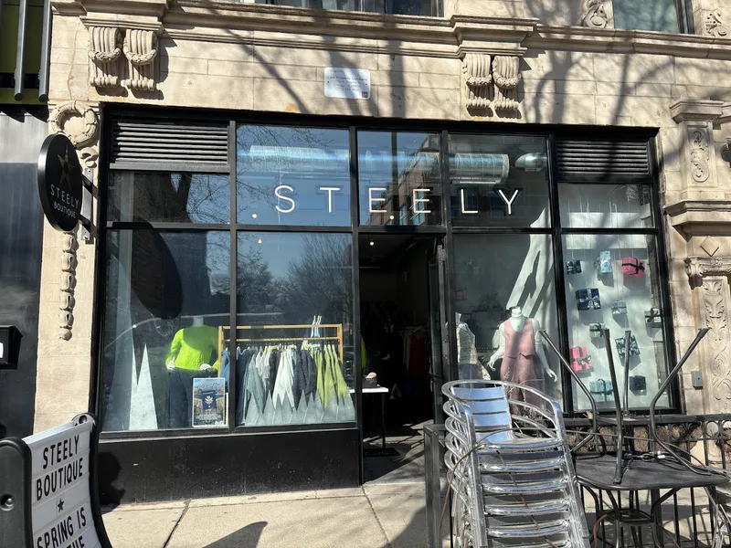 sweaters STEELY Boutique