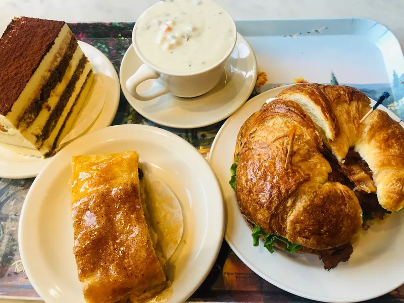 cheesy bread Croissant-Brioche