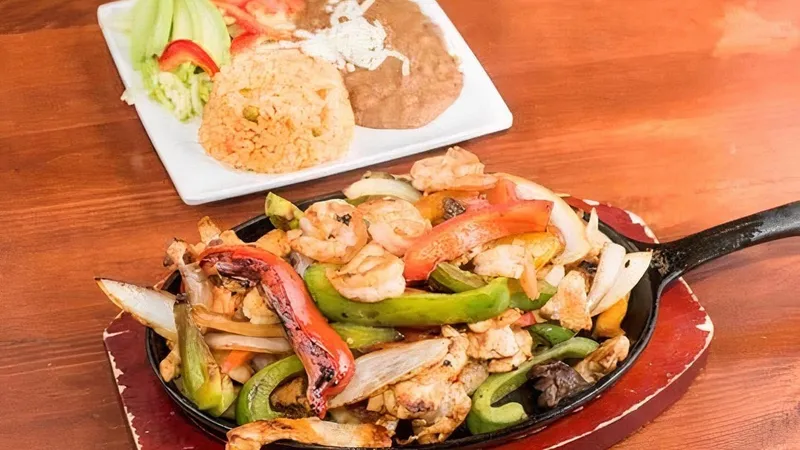 chicken fajitas Barrio