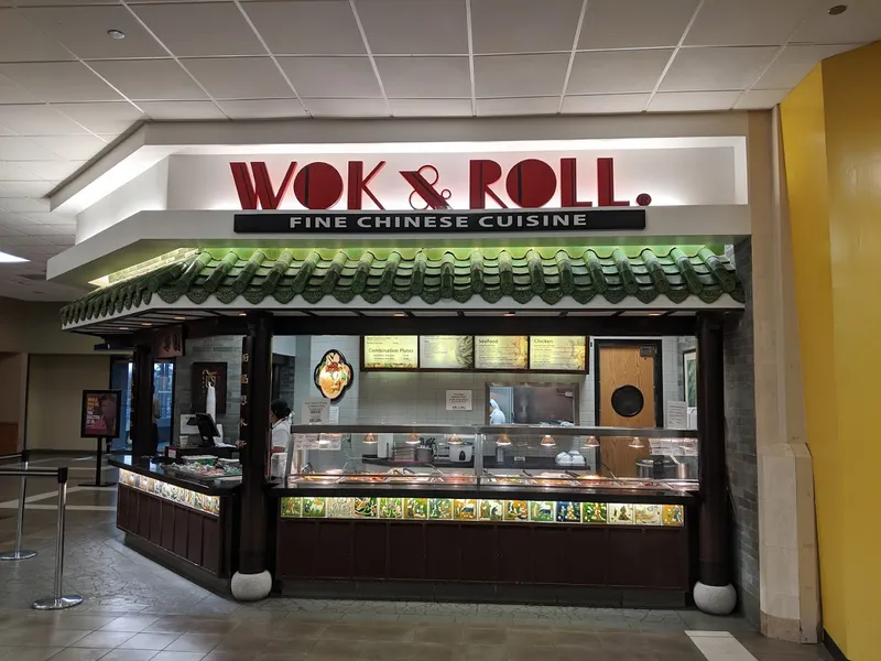 chicken roll Wok & Roll