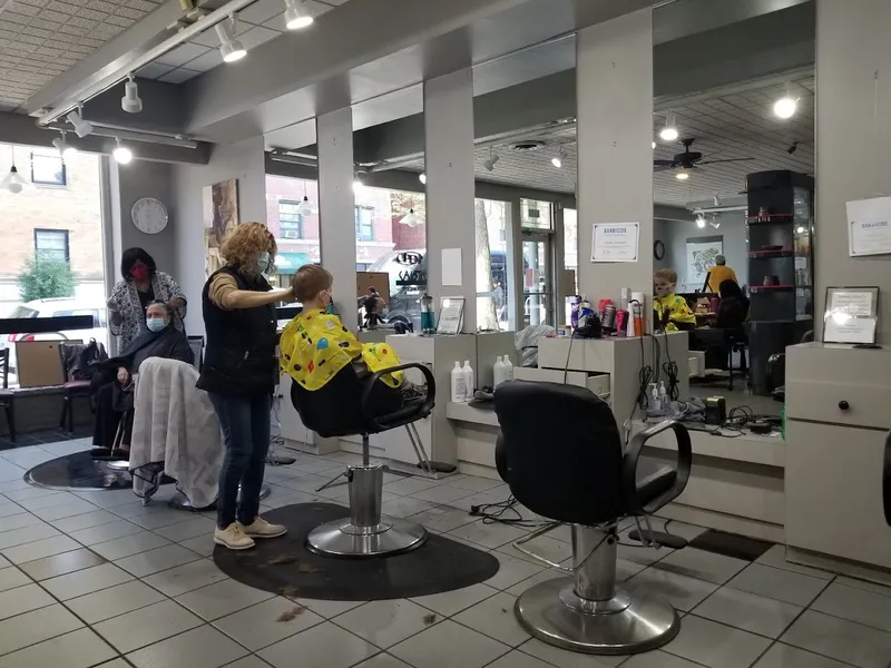 hair salons 57th Street Beauty Salon in Hyde Park