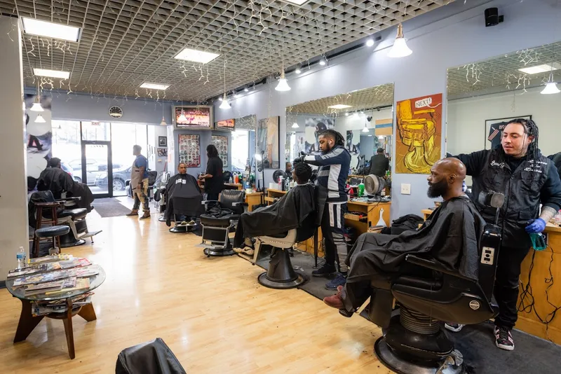 hair salons Hyde Park Hair Salon & Barber