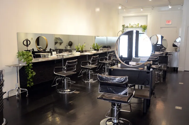 hair salons Trianon