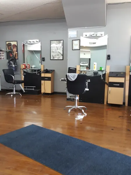 Isi's Cuts Hair salon