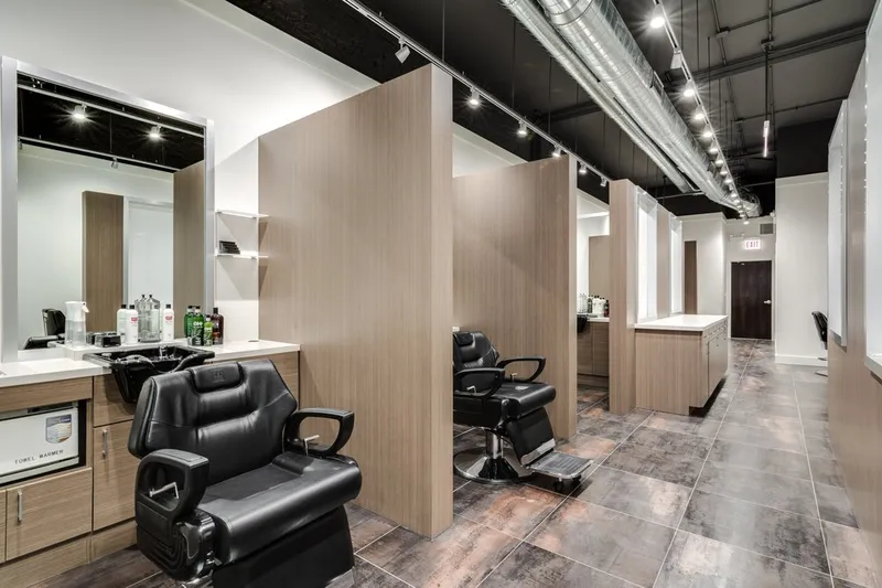 hair salons 18/8 Fine Men's Salon - River North Chicago