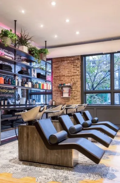 hair salons SOLO SALON WASHINGTON