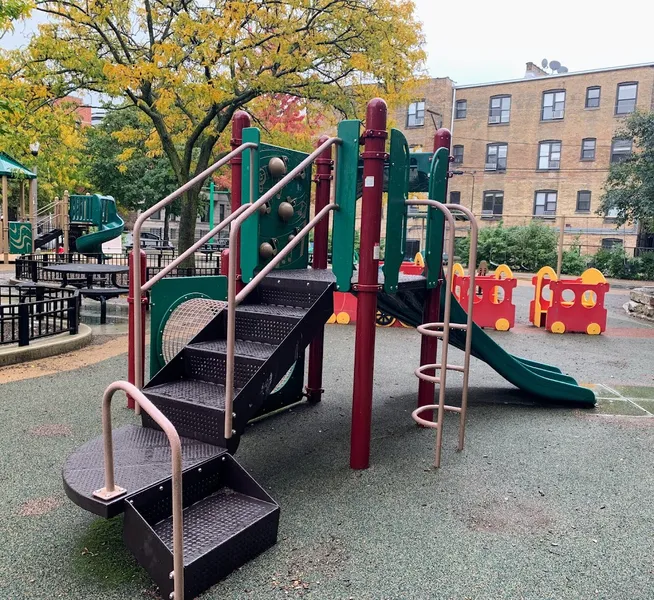 playgrounds Weisman Playground