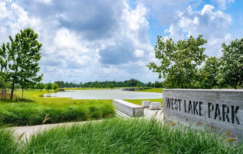 West Lake Park