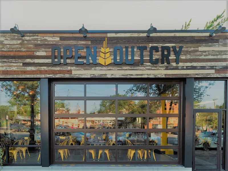 late night restaurants Open Outcry Brewing Company