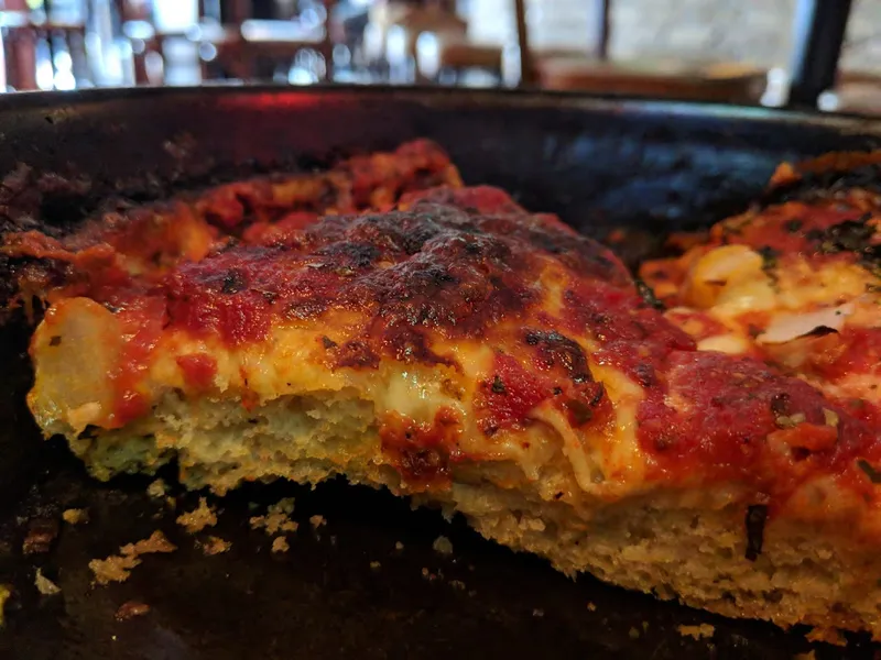 pizza places Pequod's Pizza