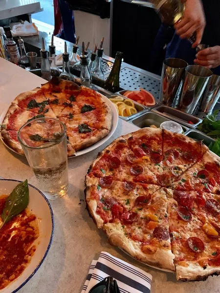 pizza places Pizzeria Portofino in River North