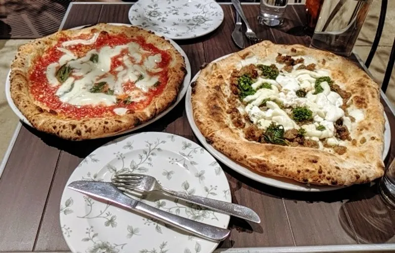 pizza places Forno Rosso Pizzeria Napoletana