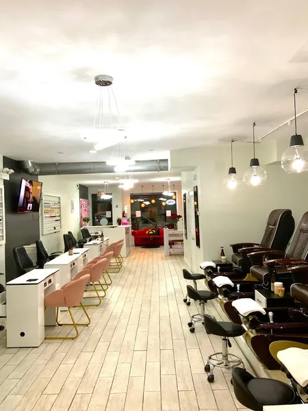 nail salons Fantasy Nail Salon