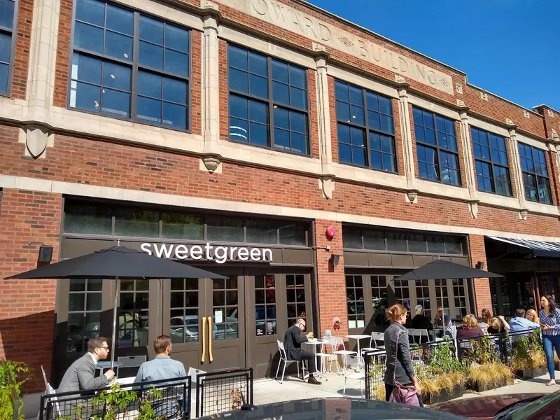 organic restaurant sweetgreen