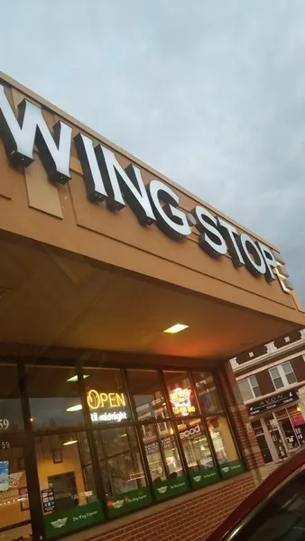 late night restaurants Wingstop in Gage Park