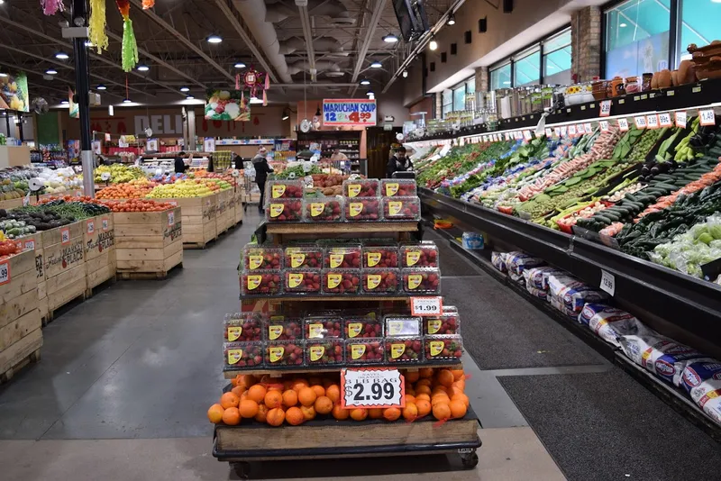 grocery stores Fresh Market Place in Belmont Central