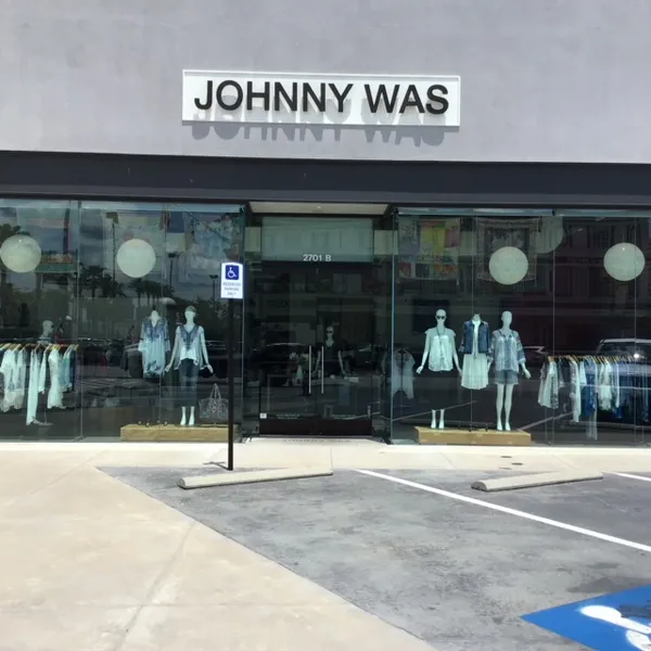 dress stores Johnny Was