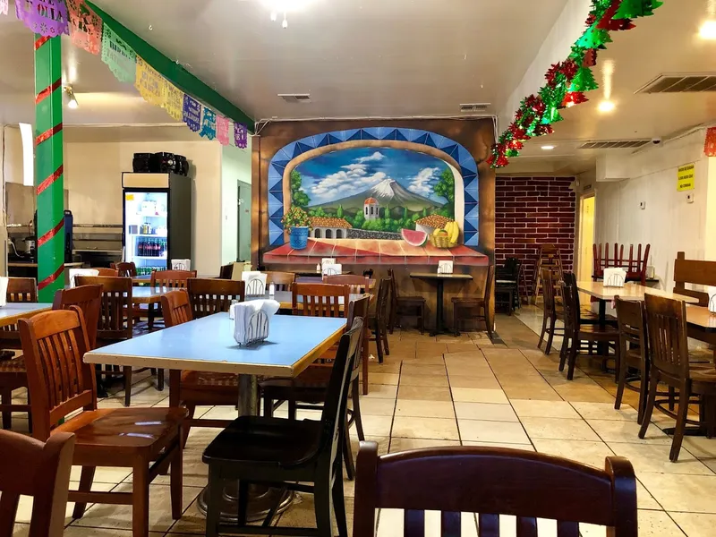 mexican restaurants Hola Cabrito