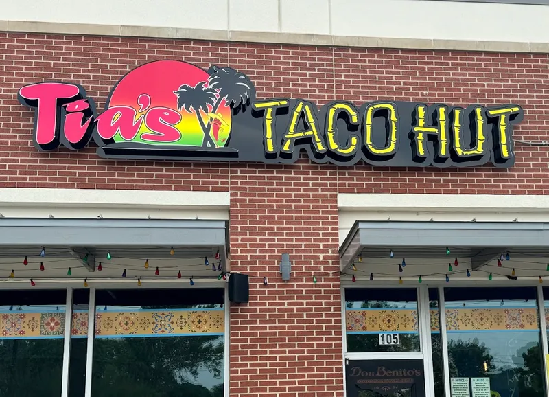 restaurants Tia's Taco Hut