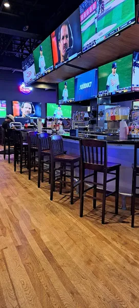 restaurants Pluckers