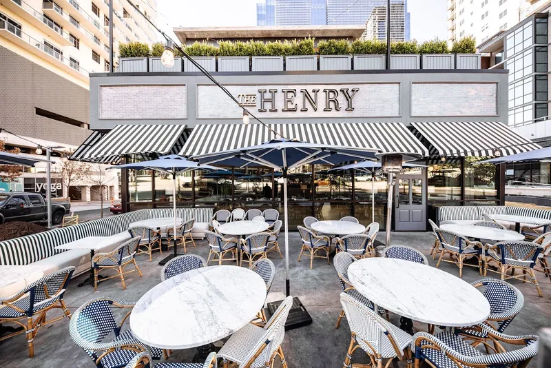 restaurants The Henry