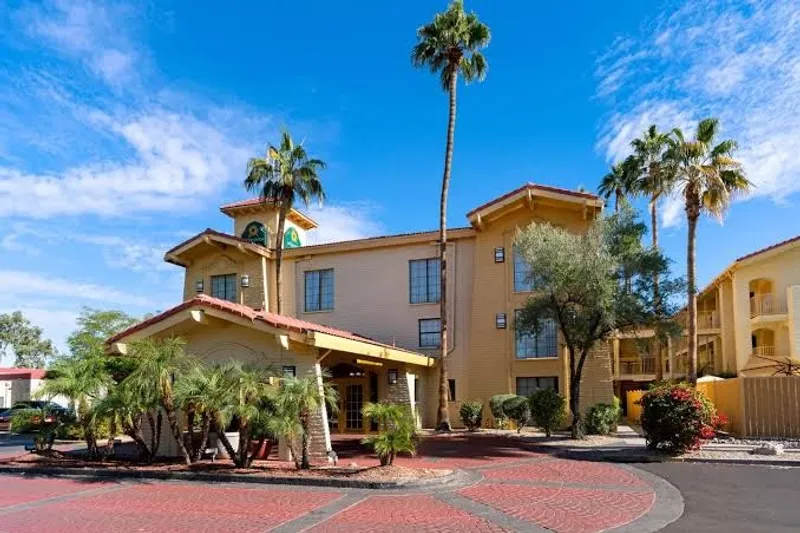 hotels La Quinta Inn by Wyndham Phoenix Sky Harbor Airport