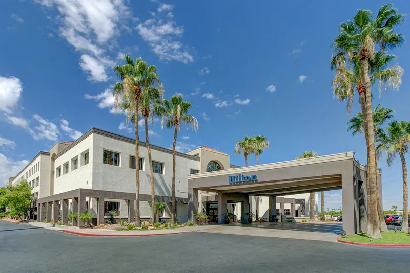 hotels Hilton Phoenix Airport in South Mountain Village