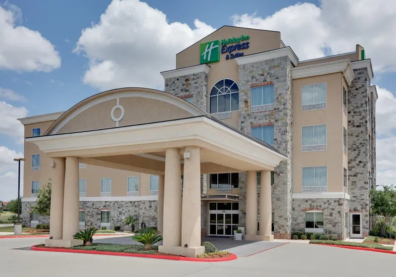 hotels Holiday Inn Express & Suites San Antonio - Brooks City Base, an IHG Hotel