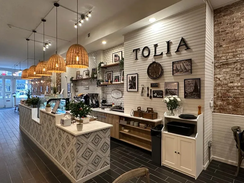 coffee shops Café Tolia