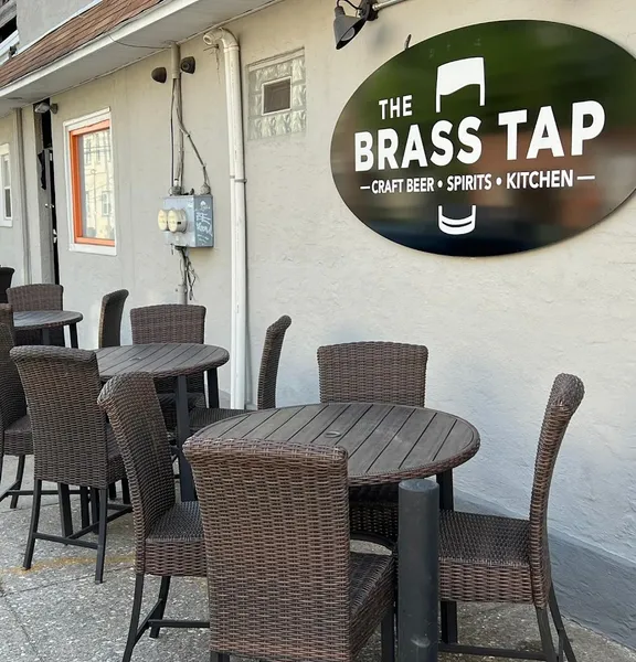 bars The Brass Tap