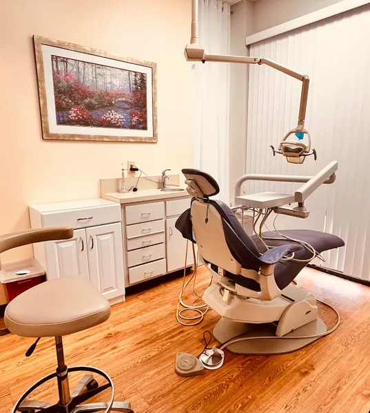 dental clinics CosmetoDent (formerly Encore Dental Care)