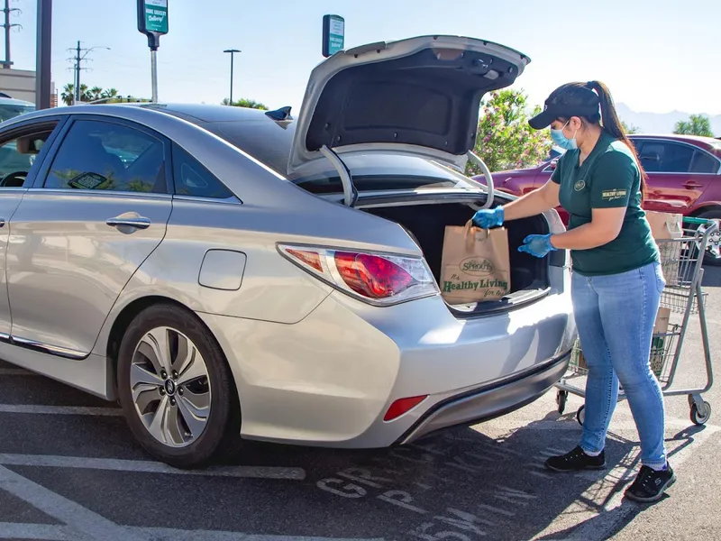 farmers’ markets Sprouts Farmers Market