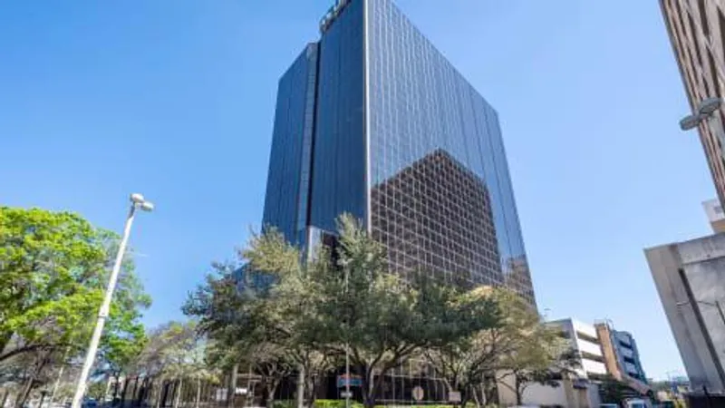 co-working spaces Regus - San Antonio - One Riverwalk Place